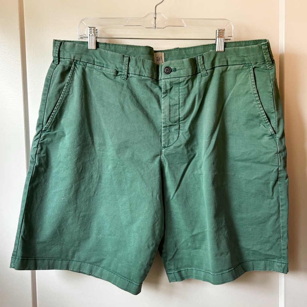 GAP Green 10” Vintage Shorts